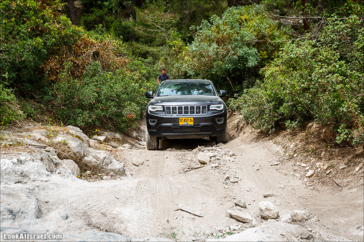 Курс езды по бездорожью на Jeep Cherokee | Jeep Cherokee offload course | LookAtIsrael.com - Фото путешествия по Израилю