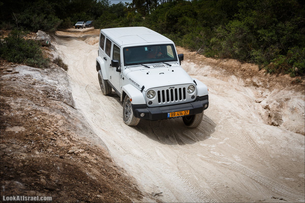 Курс езды по бездорожью на Jeep Cherokee | Jeep Cherokee offload course | LookAtIsrael.com - Фото путешествия по Израилю