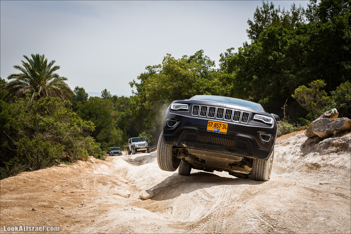 Курс езды по бездорожью на Jeep Cherokee | Jeep Cherokee offload course | LookAtIsrael.com - Фото путешествия по Израилю