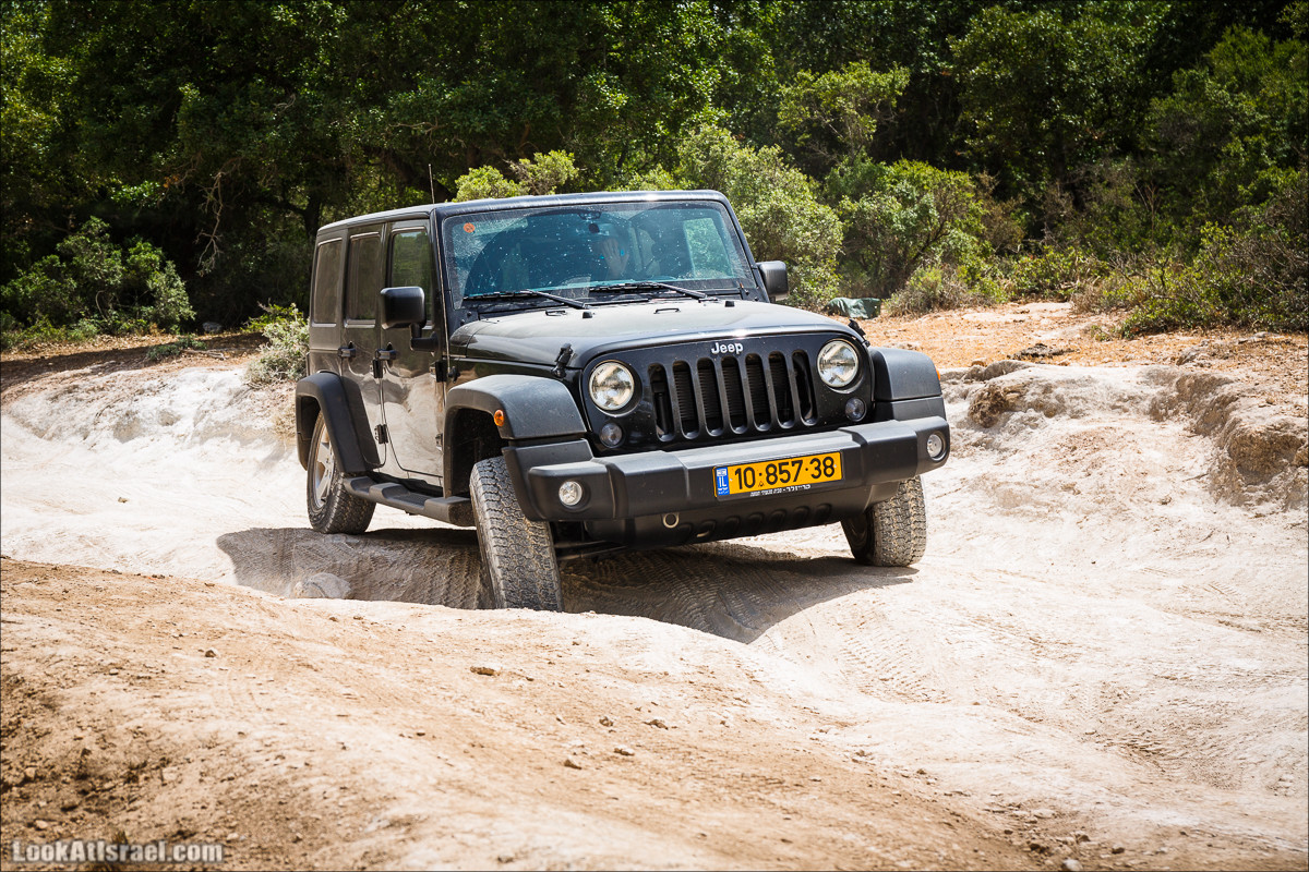 Курс езды по бездорожью на Jeep Cherokee | Jeep Cherokee offload course | LookAtIsrael.com - Фото путешествия по Израилю