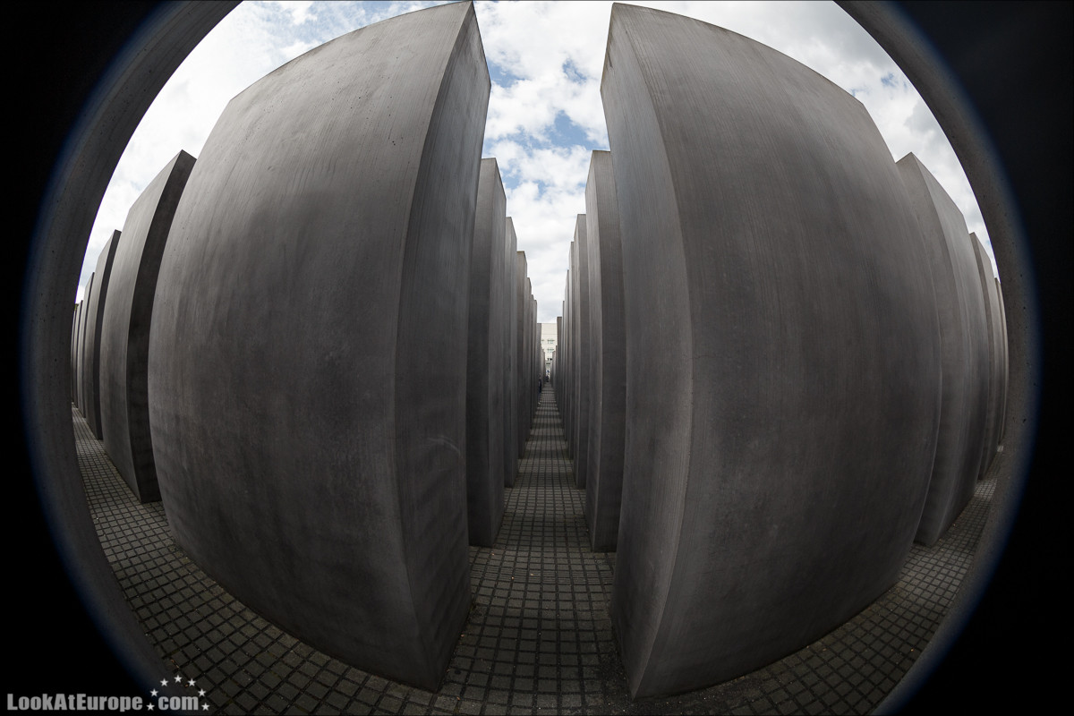 Мемориал Жертвам Холокоста в Берлине | LookAtIsrael.com - Фото путешествия по Израилю