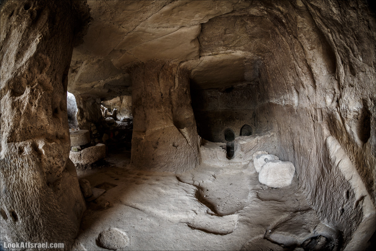 Бейт Лойа - пещеры и цветочные поля Негева и южной Шфелы | LookAtIsrael.com - Фото путешествия по Израилю