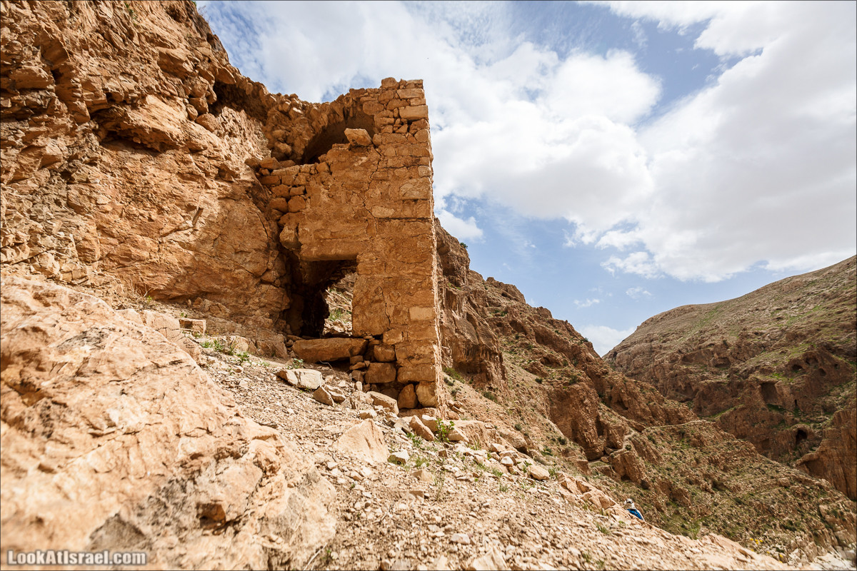 Ущелье Нахаль Ог | Wadi Nahal Og | נחל אוג | LookAtIsrael.com - Фото путешествия по Израилю Ущелье Нахаль Ог | Wadi Nahal Og | נחל אוג | LookAtIsrael.com - Фото путешествия по Израилю