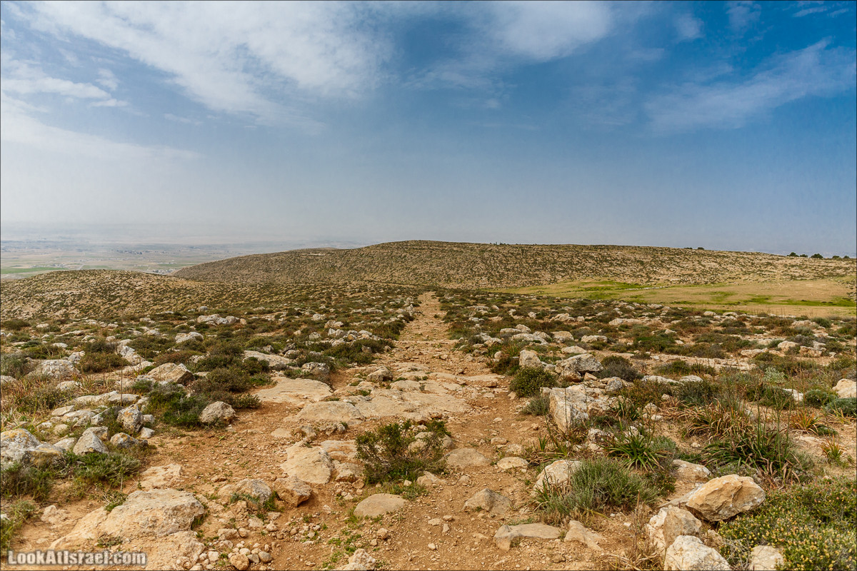 Пасхальный исход из будней по пути Авраама | LookAtIsrael.com - Фото путешествия по Израилю