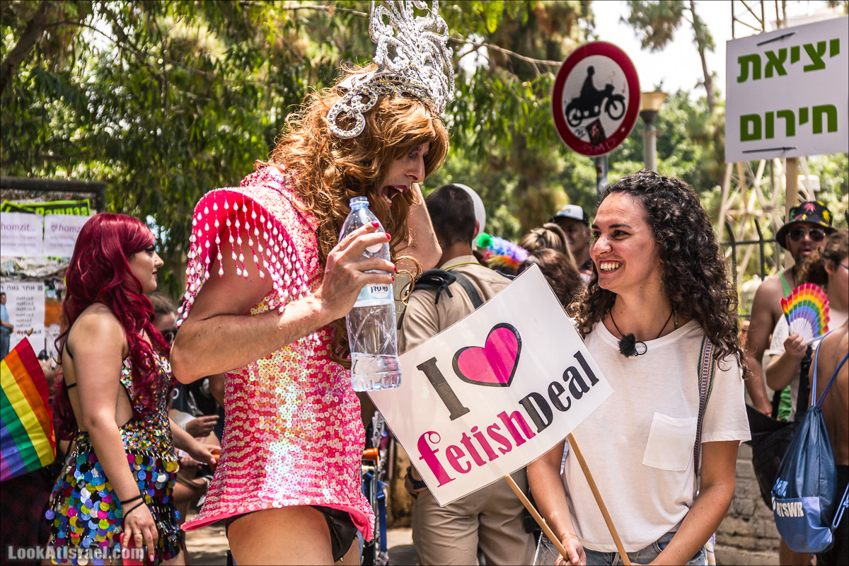 Парад Гордости 2017 в Тель-Авиве | Tel Aviv pride 2017 | מצעד הגאווה 2017 | LookAtIsrael.com - Фото путешествия по Израилю