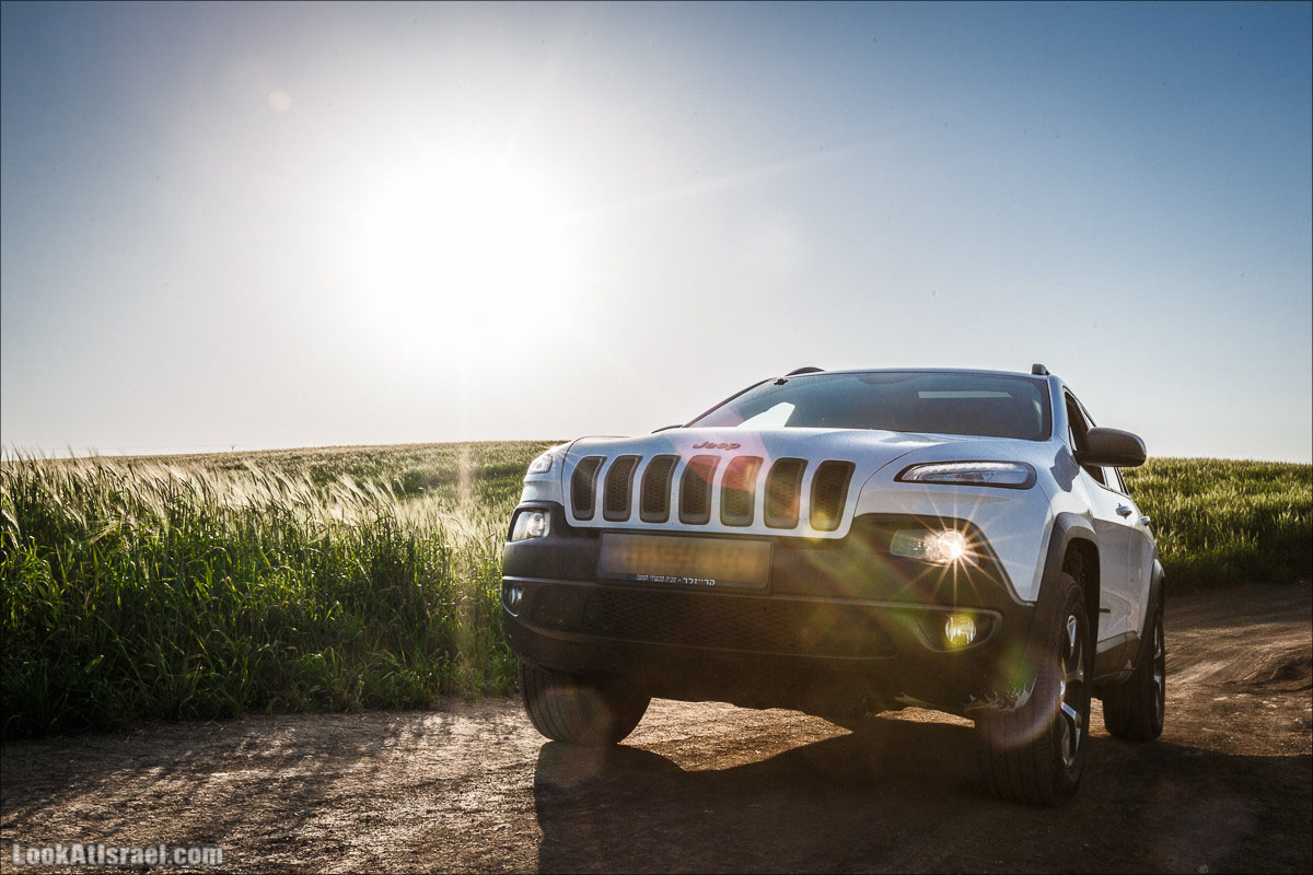 Jeep Cherokee of LookAtIsrael.com