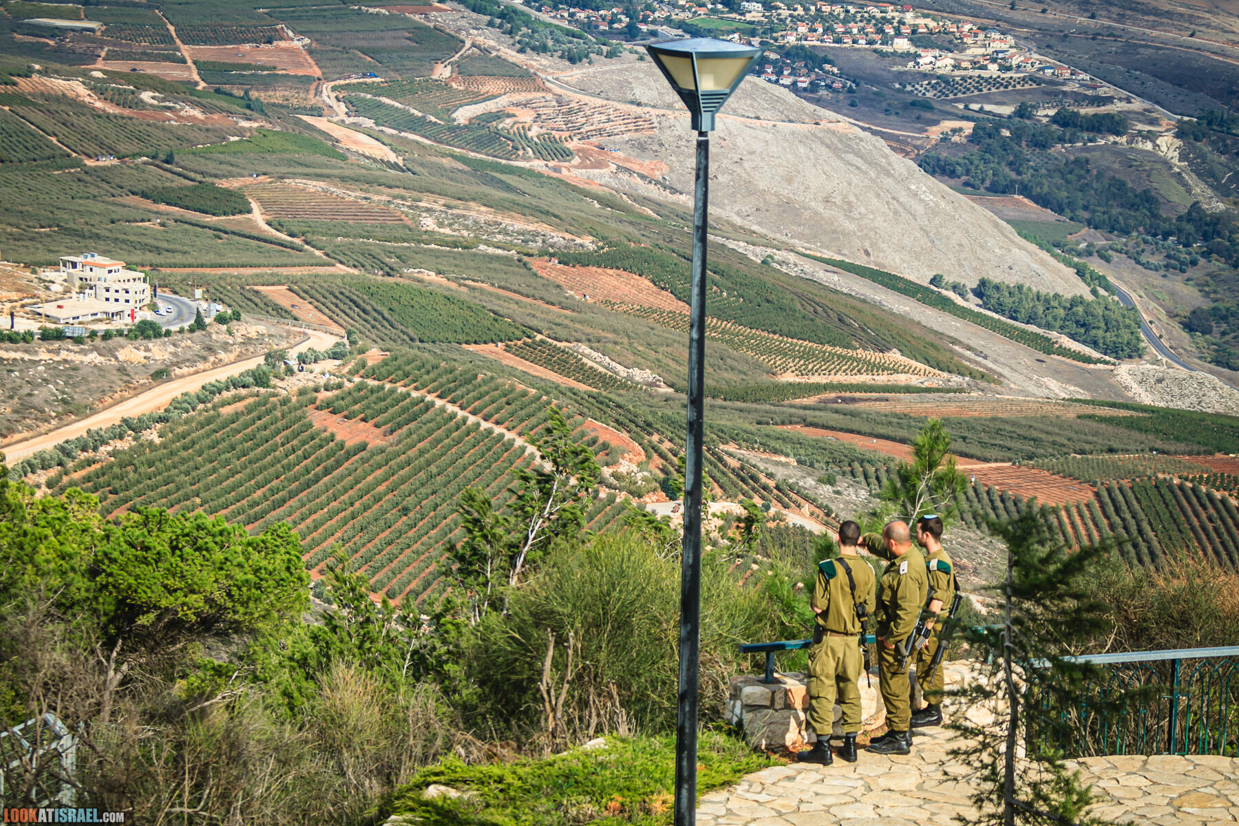 LookAtIsrael.com: По ту сторону Израиля   Ливан (foto israel  фото путешествия галилея )