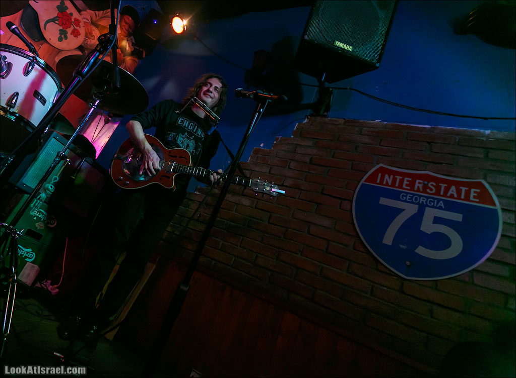 Sobo band at Mike's Place Tel-Aviv | LookAtIsrael.com - Фото путешествия по Израилю