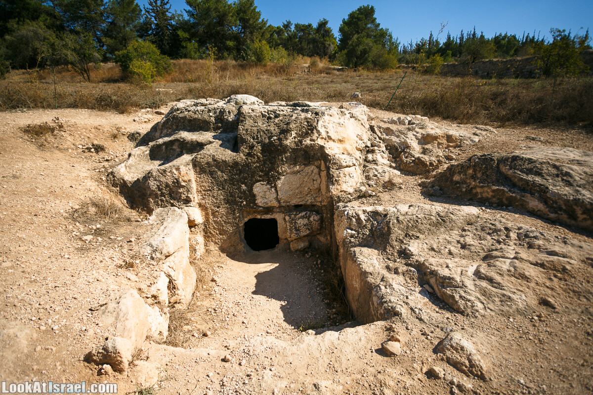 Эммаус Никополис - место преломления хлебов | LookAtIsrael.com - Фото путешествия по Израилю