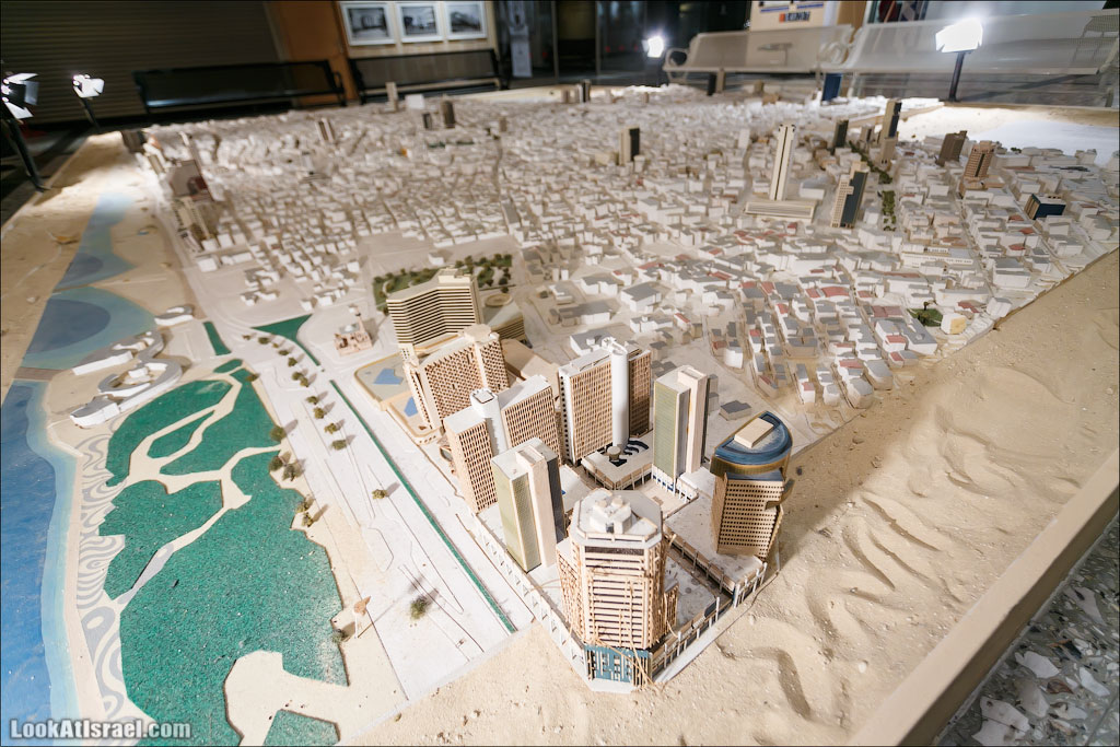 История Тель-Авива в башне Шалом | LookAtIsrael.com - Фото путешествия по Израилю