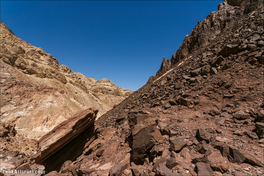 Скрытая долина в горах Эйлата | LookAtIsrael.com - Фото путешествия по Израилю