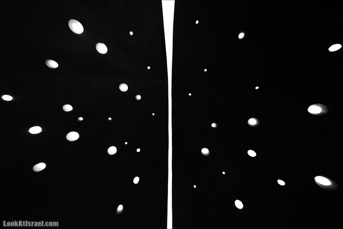 Мемориал Бригады Негев | LookAtIsrael.com - Фото путешествия по Израилю