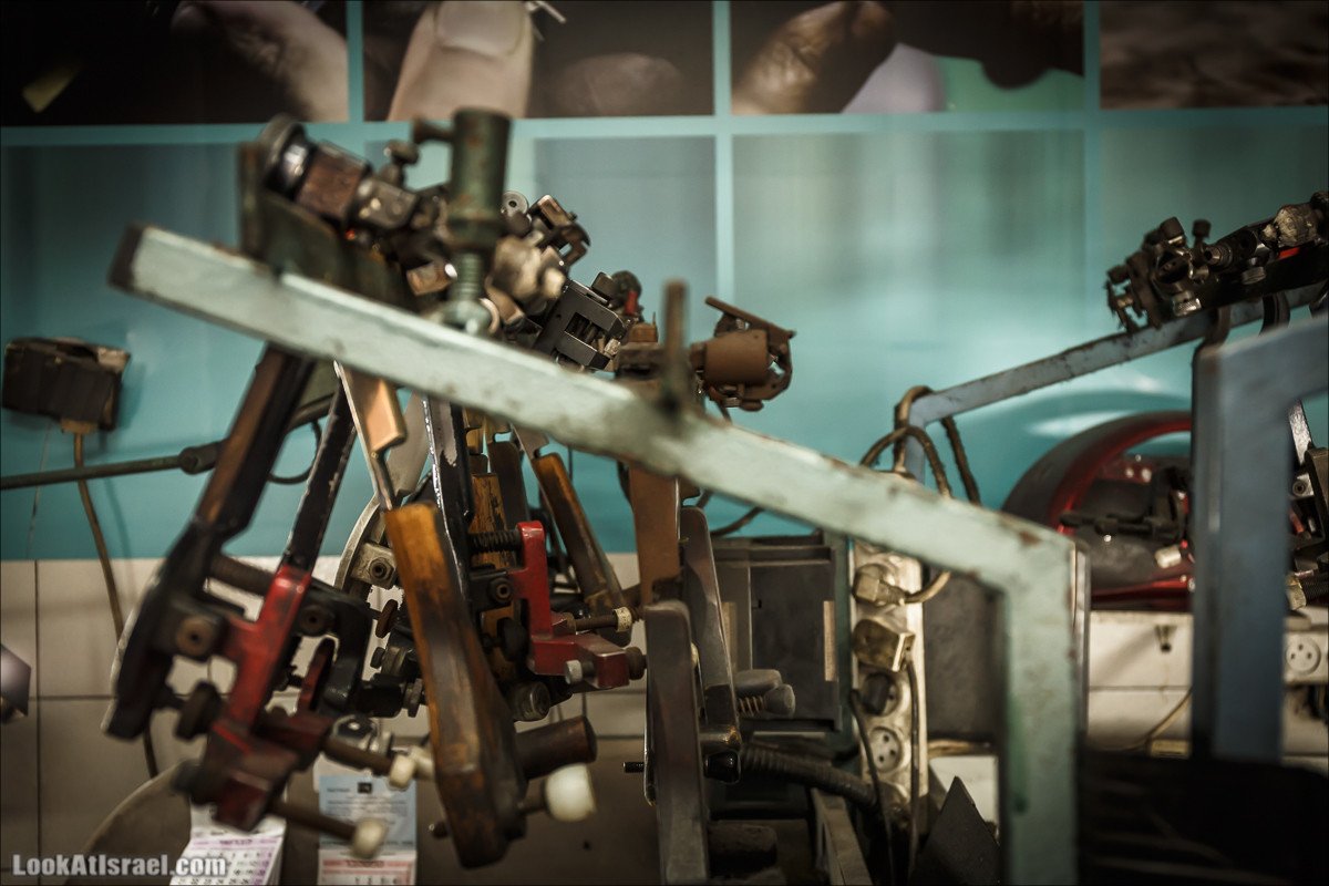 Обработка бриллиантов на алмазной бирже в Рамат Гане | LookAtIsrael.com - Фото путешествия по Израилю