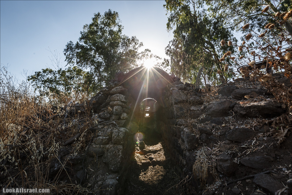 Интересные места Голанских высот: Мемориал Голани, гора Бенталь, Эйн Зиван, Жоба, Оз 77 и точка палеомагнетизма | LookAtIsrael.com - Фото путешествия по Израилю