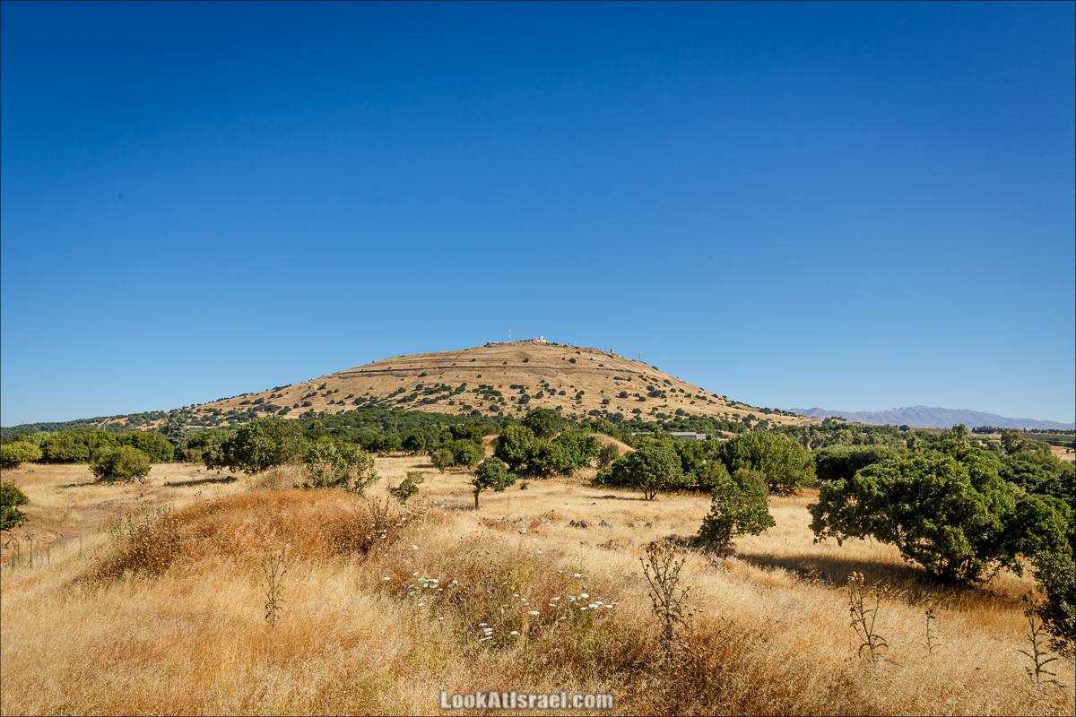 Интересные места Голанских высот: Мемориал Голани, гора Бенталь, Эйн Зиван, Жоба, Оз 77 и точка палеомагнетизма | LookAtIsrael.com - Фото путешествия по Израилю