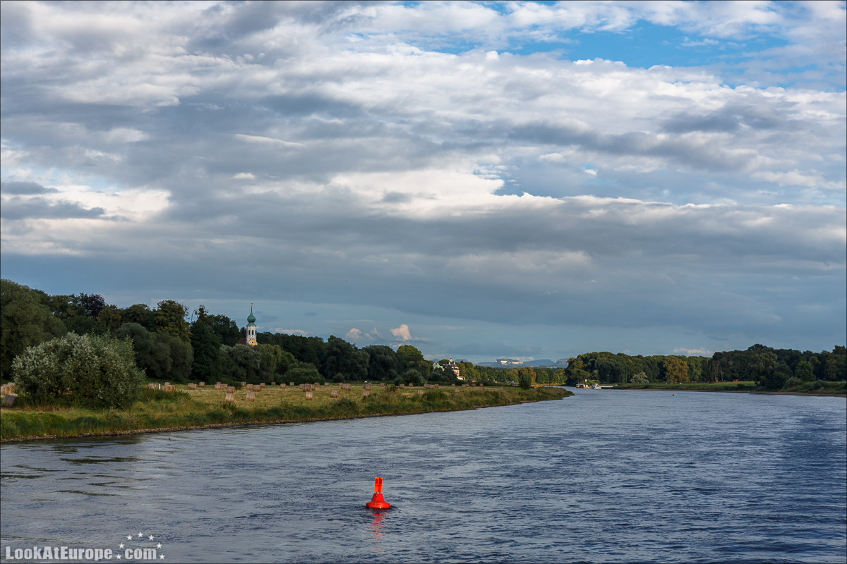 Прогулка на пароходе по Эльбе из Дрездена | LookAtEurope.com - Фотогалоп по Европе. Чехия, Германия, Голландия. Чески Крумлов