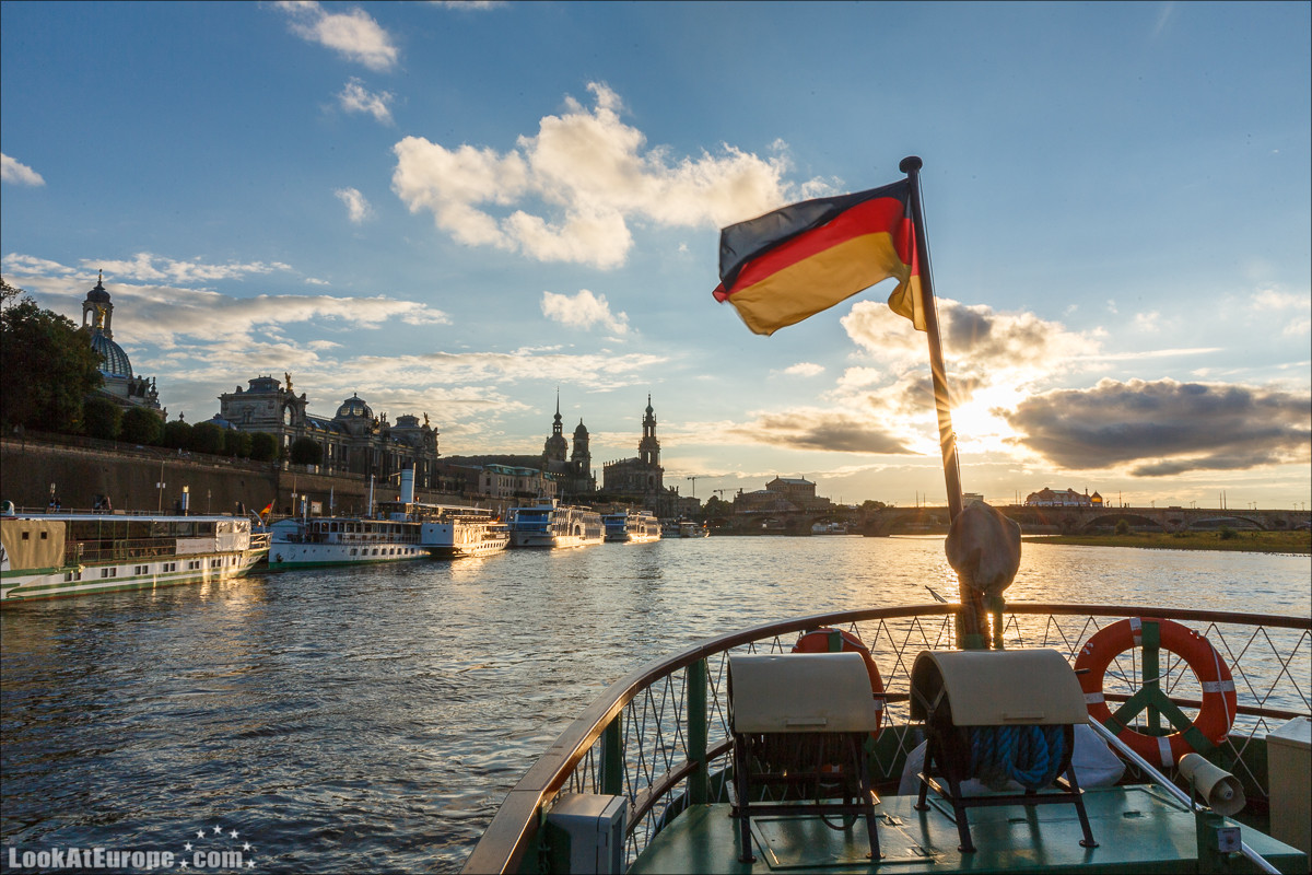 Прогулка на пароходе по Эльбе из Дрездена | LookAtEurope.com - Фотогалоп по Европе. Чехия, Германия, Голландия. Чески Крумлов