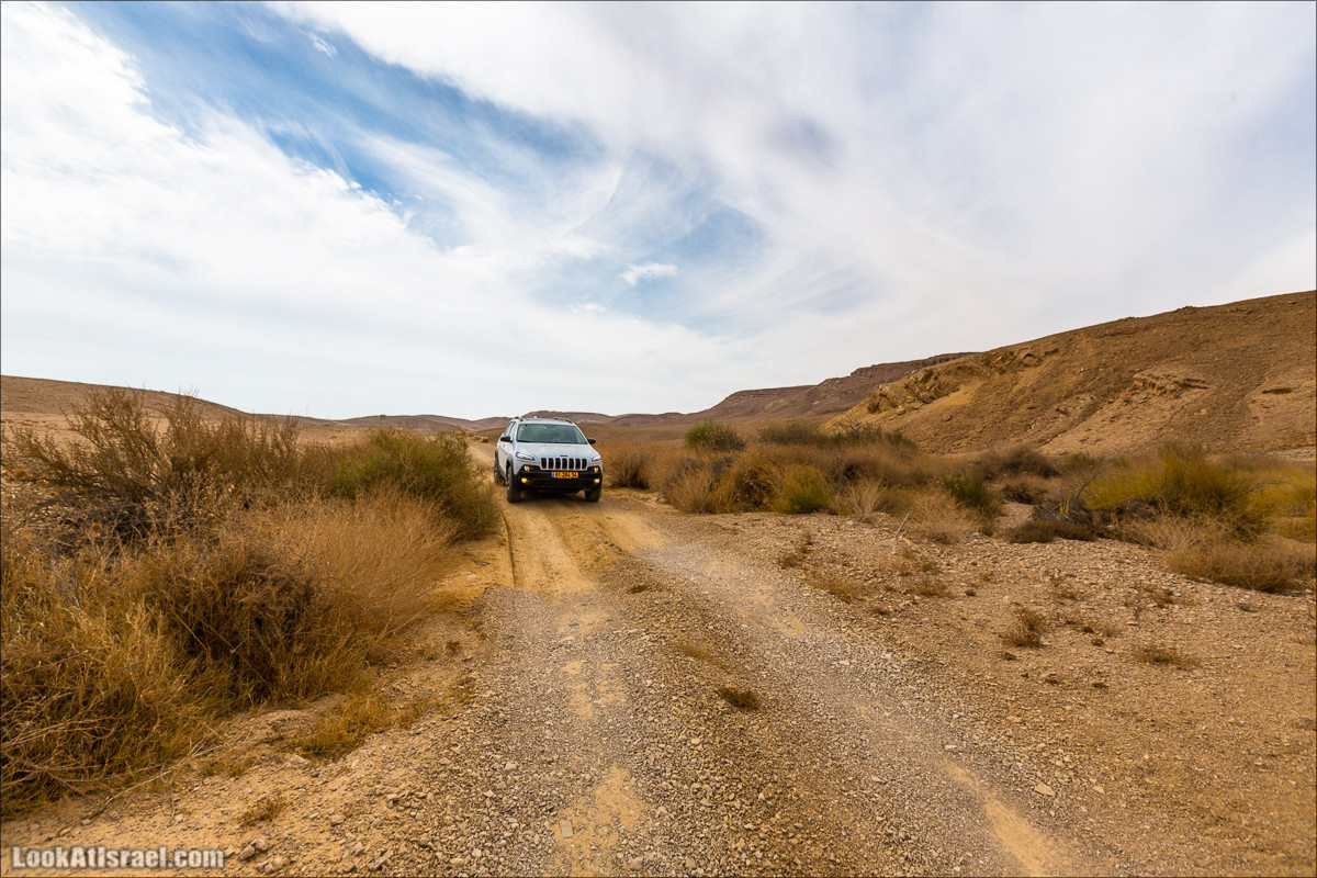 Дорога патрулей и Храм Леопардов | Leopards Church | מקדש הנמרים | LookAtIsrael.com - Фото путешествия по Израилю