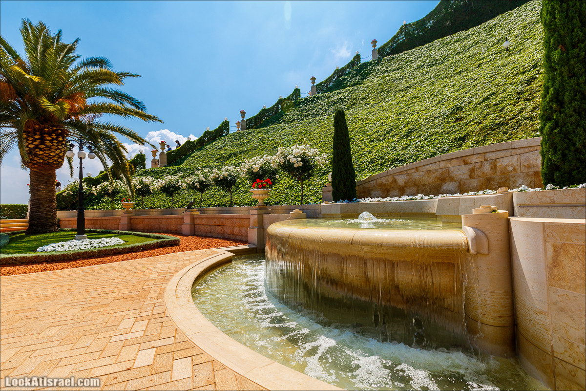 Всемирный центр наследия и сады Бахаи в Хайфе | The Gardens in Haifa - The Bahai | המרכז הבהאי העולמי | LookAtIsrael.com - Фото путешествия по Израилю