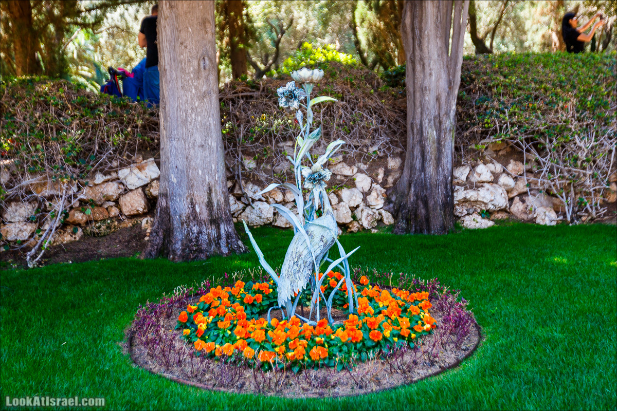 Всемирный центр наследия и сады Бахаи в Хайфе | The Gardens in Haifa - The Bahai | המרכז הבהאי העולמי | LookAtIsrael.com - Фото путешествия по Израилю