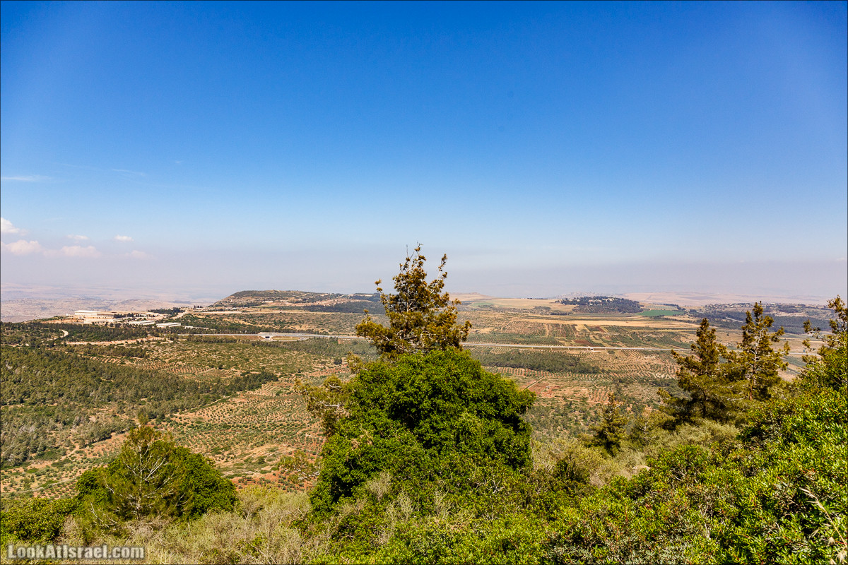 Пейзажная дорога на горе Тураан | LookAtIsrael.com - Фото путешествия по Израилю