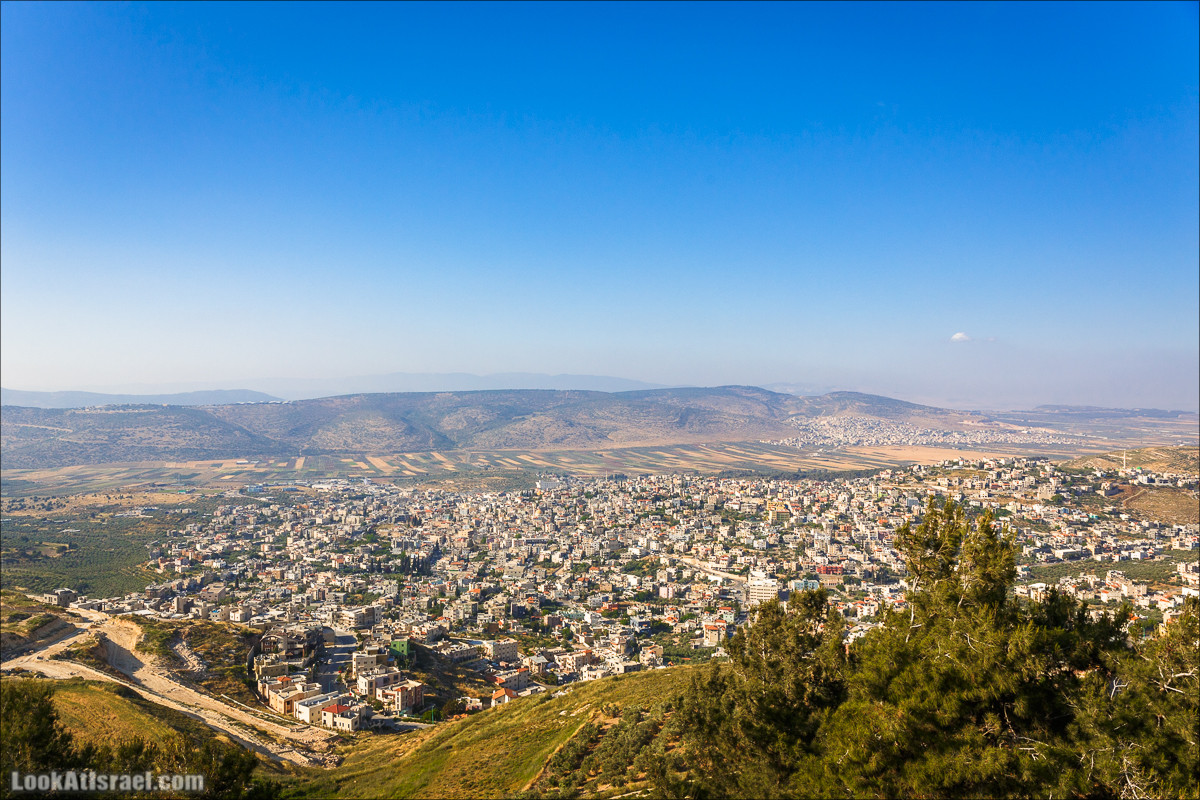 Пейзажная дорога на горе Тураан | LookAtIsrael.com - Фото путешествия по Израилю