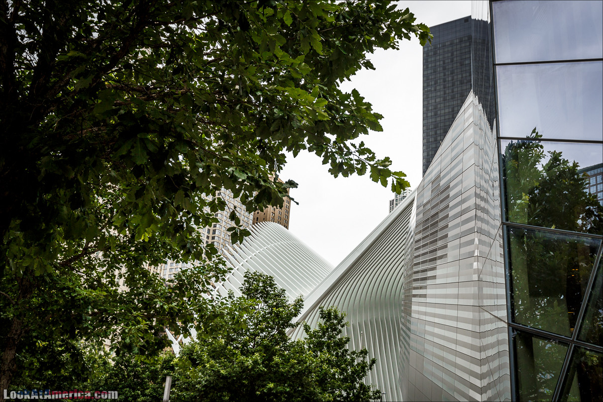 Мемориал 9/11 | LookAtAmerica.com - Большое Американское путешествие LookAtIsrael.com