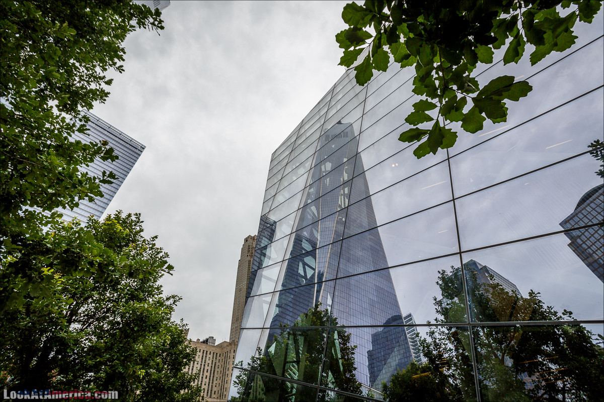 Мемориал 9/11 | LookAtAmerica.com - Большое Американское путешествие LookAtIsrael.com