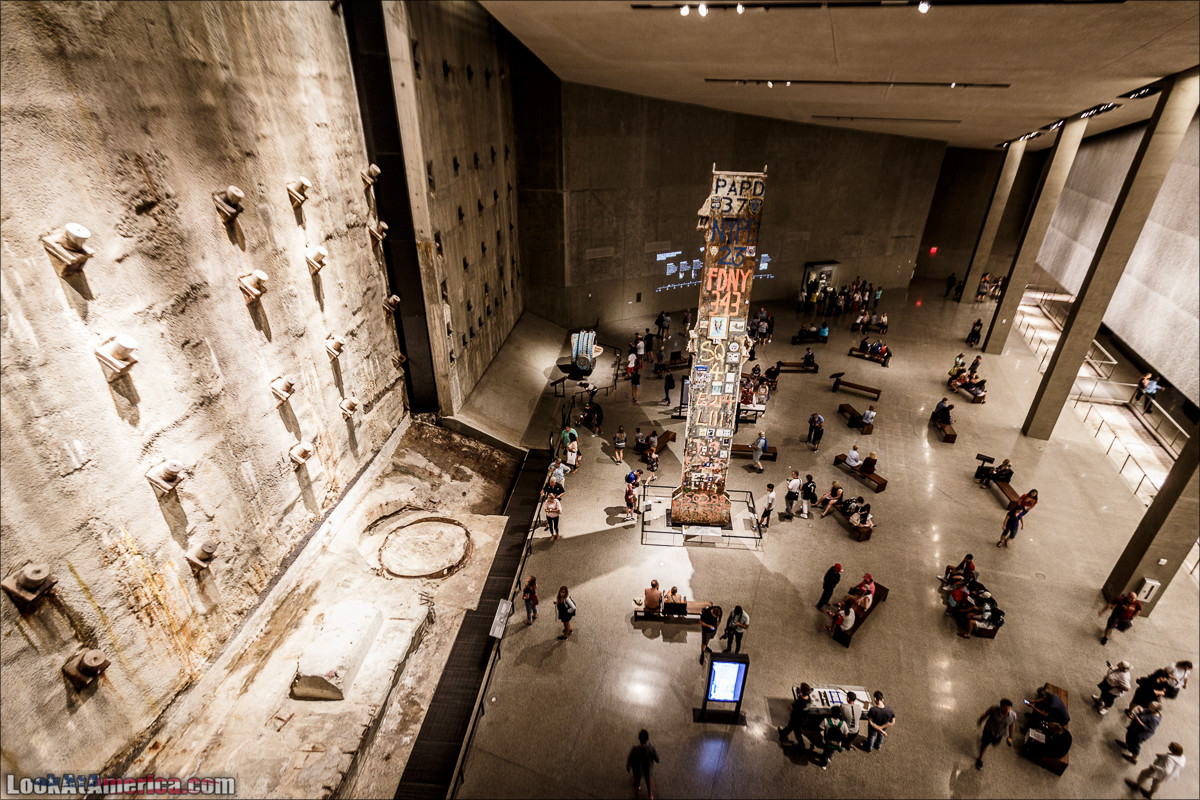 Мемориал 9/11 | LookAtAmerica.com - Большое Американское путешествие LookAtIsrael.com