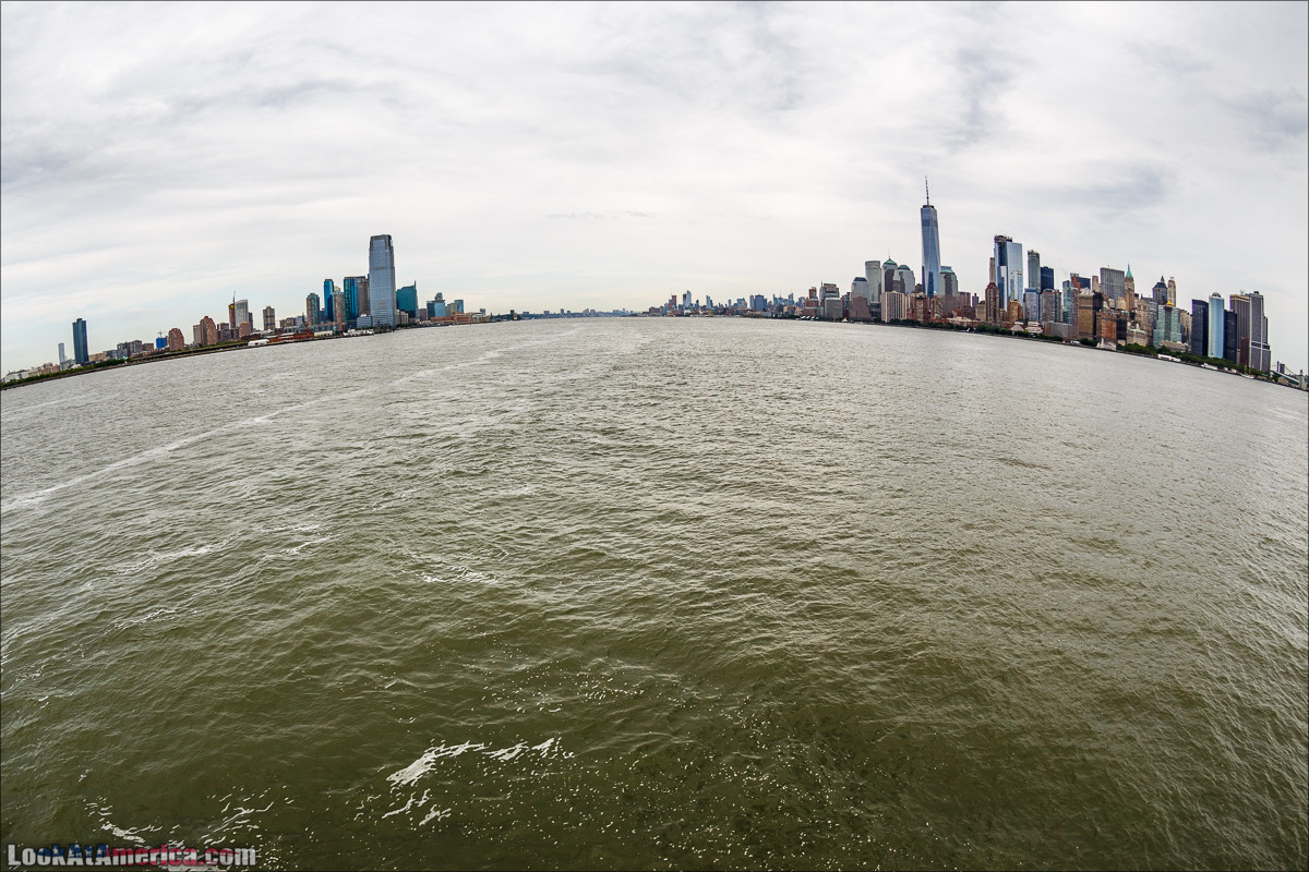 Статуя Свободы на одноименном острове | LookAtAmerica.com - Большое Американское путешествие LookAtIsrael.com