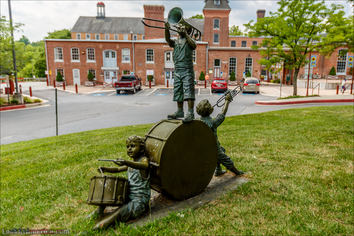 Сэвэдж Милл | LookAtAmerica.com - Большое Американское путешествие LookAtIsrael.com