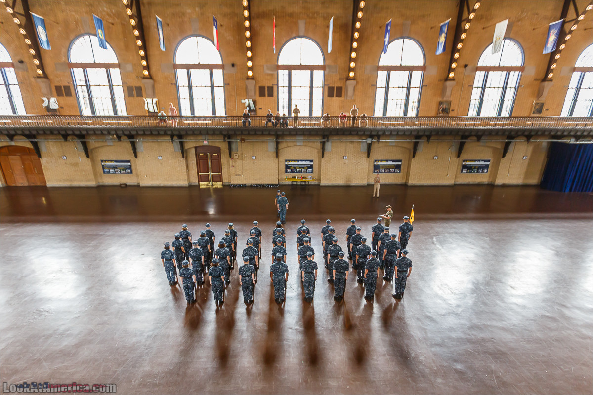 Военно-морская академия США, Аннаполис | LookAtAmerica.com - Большое Американское путешествие LookAtIsrael.com