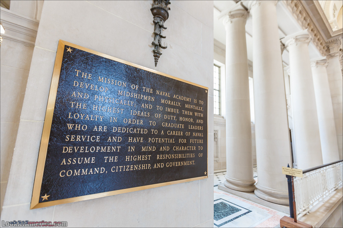 Военно-морская академия США, Аннаполис | LookAtAmerica.com - Большое Американское путешествие LookAtIsrael.com