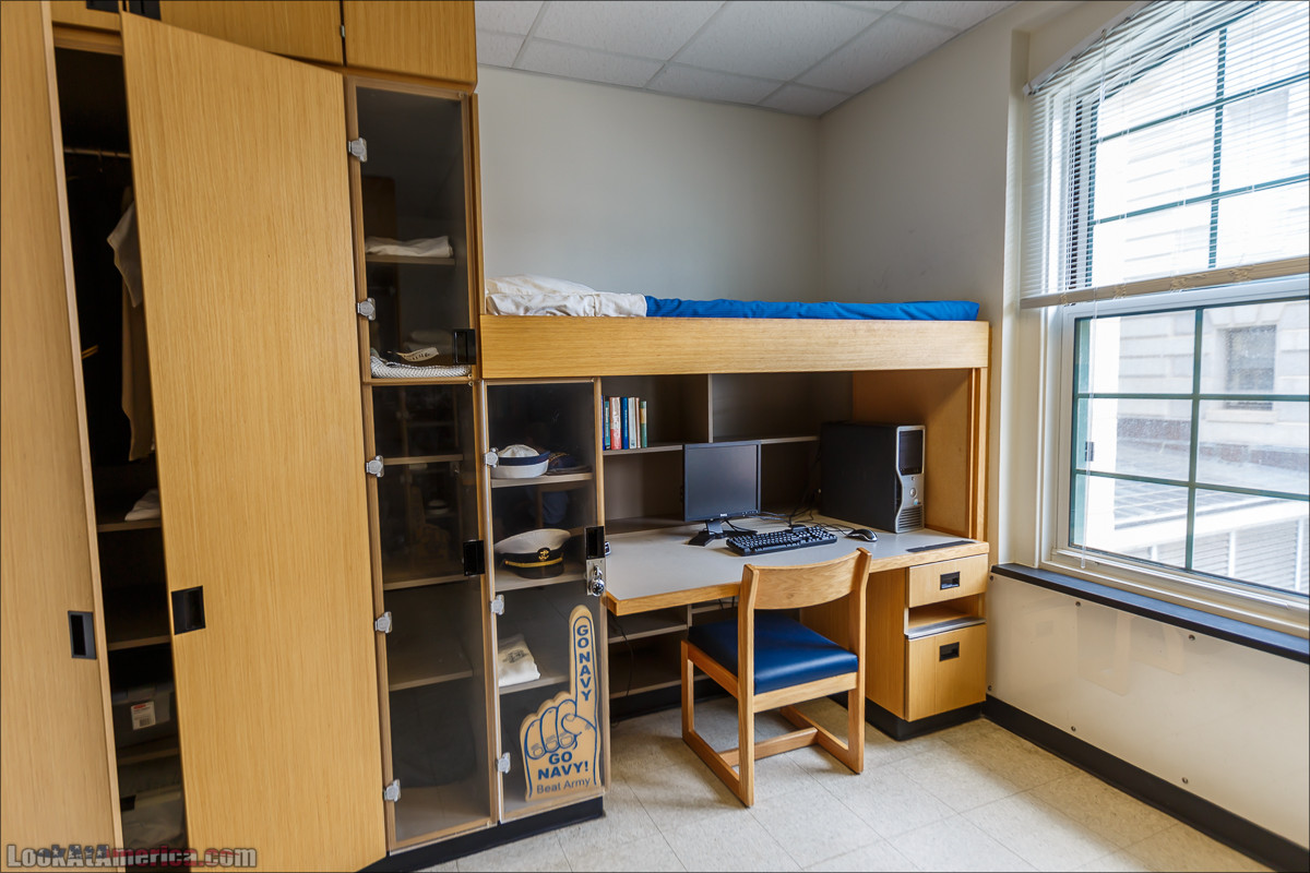 Военно-морская академия США, Аннаполис | LookAtAmerica.com - Большое Американское путешествие LookAtIsrael.com