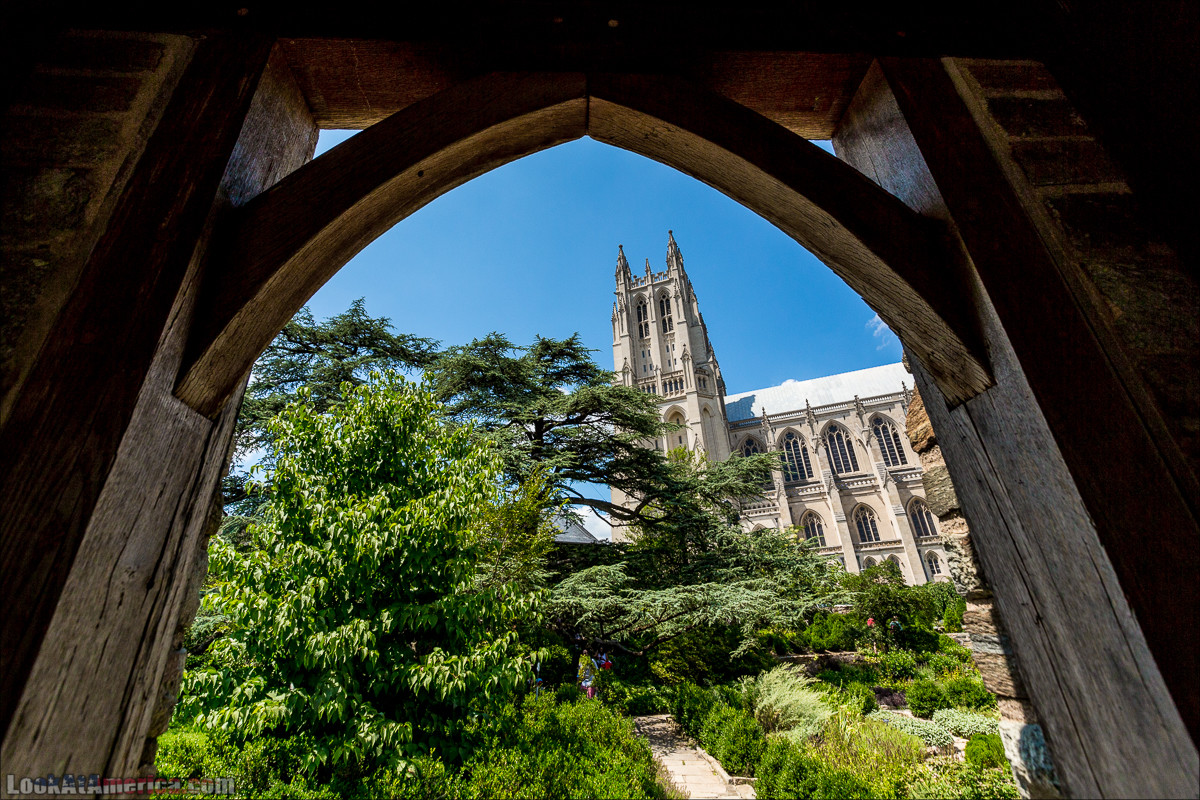 Мормоны и Вашингтонский кафедральный собор | LookAtAmerica.com - Большое Американское путешествие LookAtIsrael.com