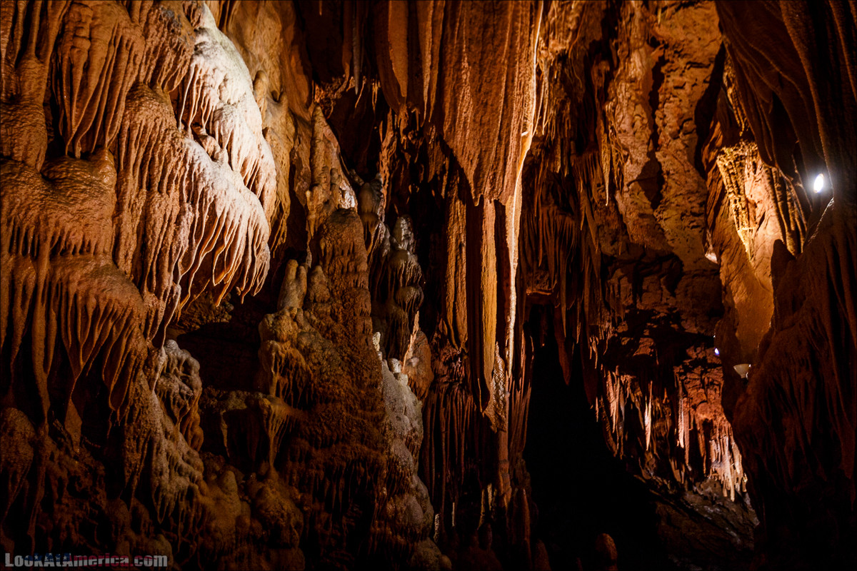 Пещеры Шенандоа | Shenandoah Caverns | LookAtAmerica.com - Большое Американское путешествие LookAtIsrael.com