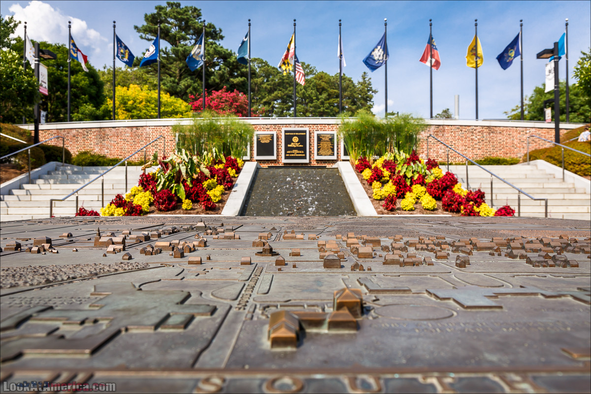 Колониальный Вилльямсбург (Уильямсбург) | LookAtAmerica.com - Большое Американское путешествие LookAtIsrael.com