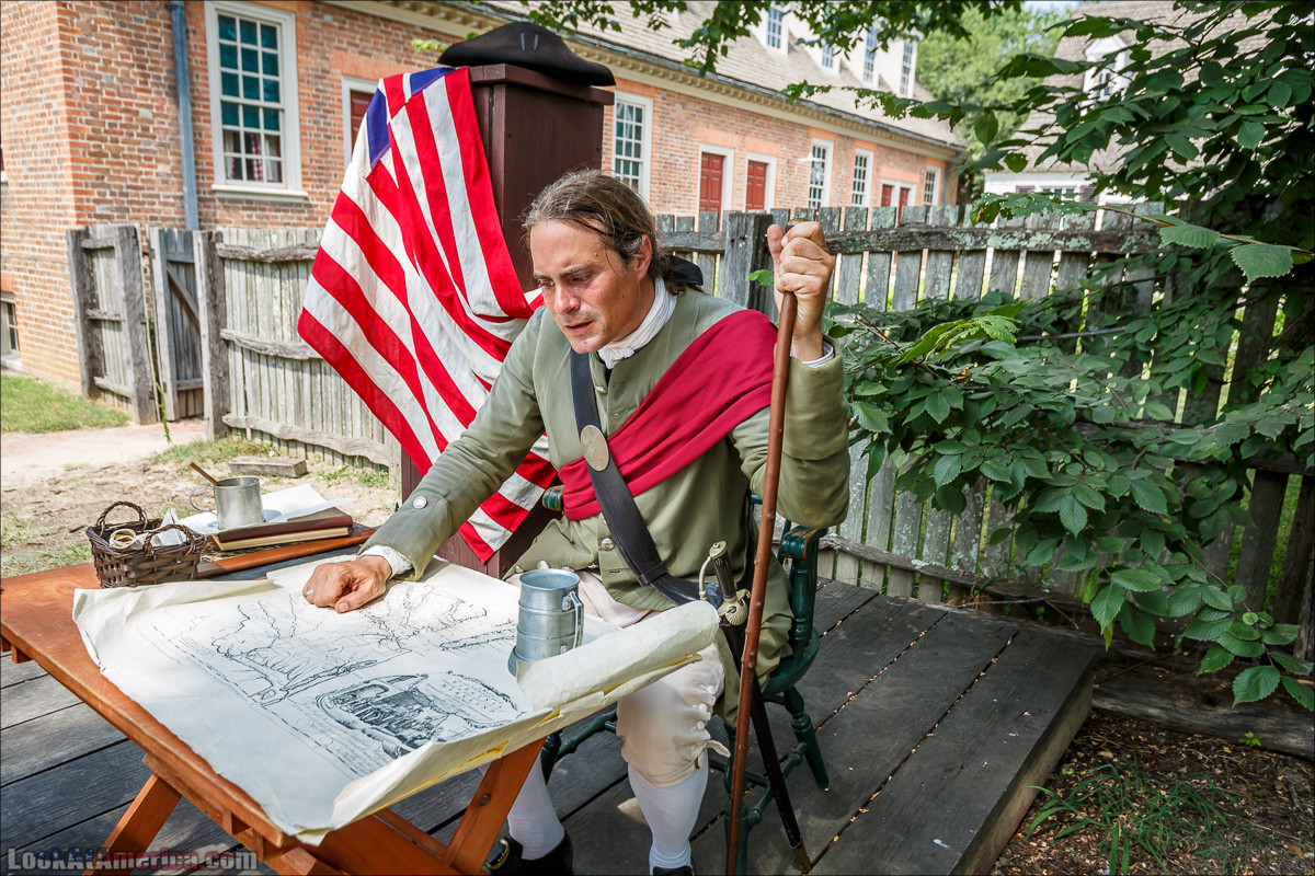 Колониальный Вилльямсбург (Уильямсбург) | LookAtAmerica.com - Большое Американское путешествие LookAtIsrael.com