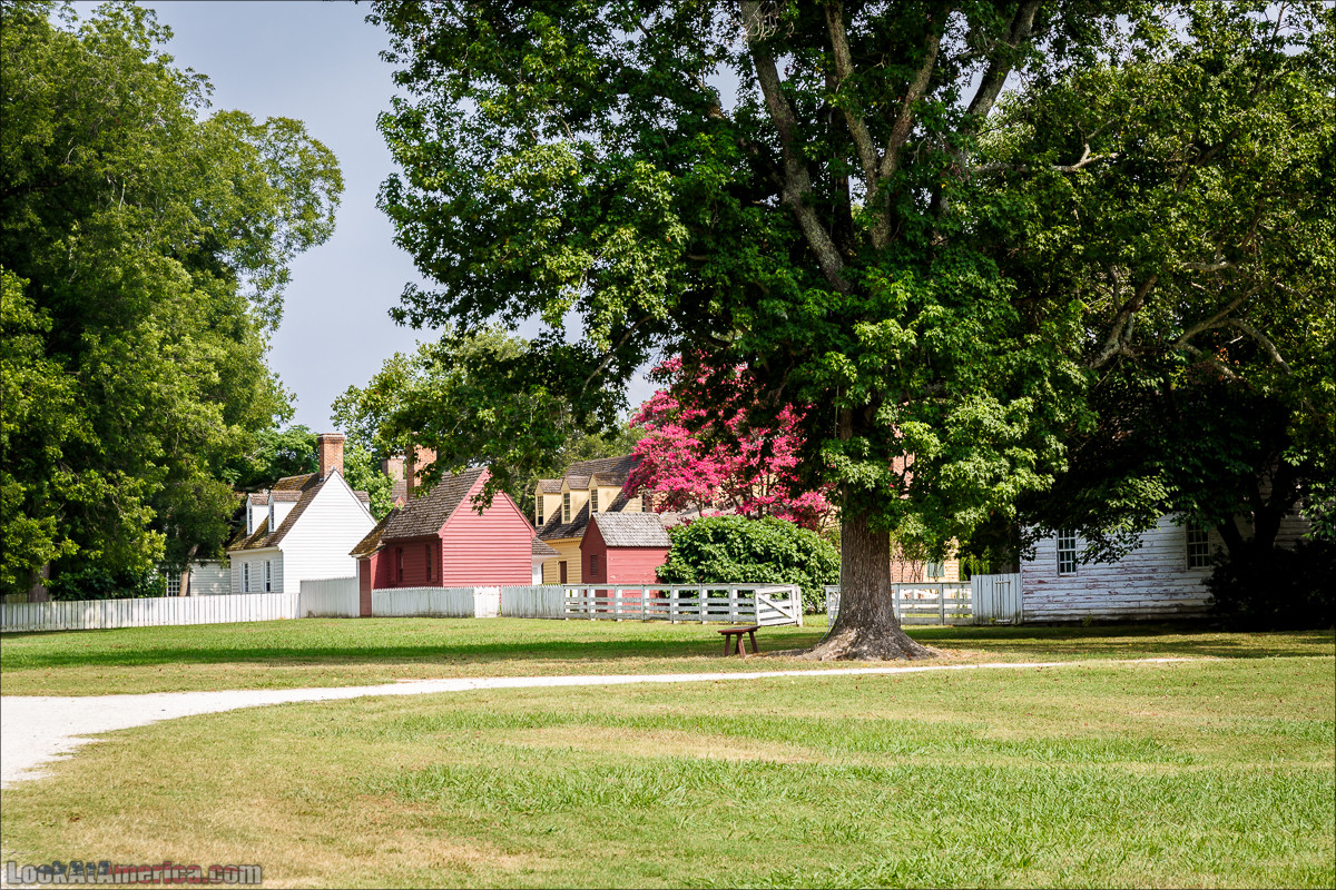 Колониальный Вилльямсбург (Уильямсбург) | LookAtAmerica.com - Большое Американское путешествие LookAtIsrael.com