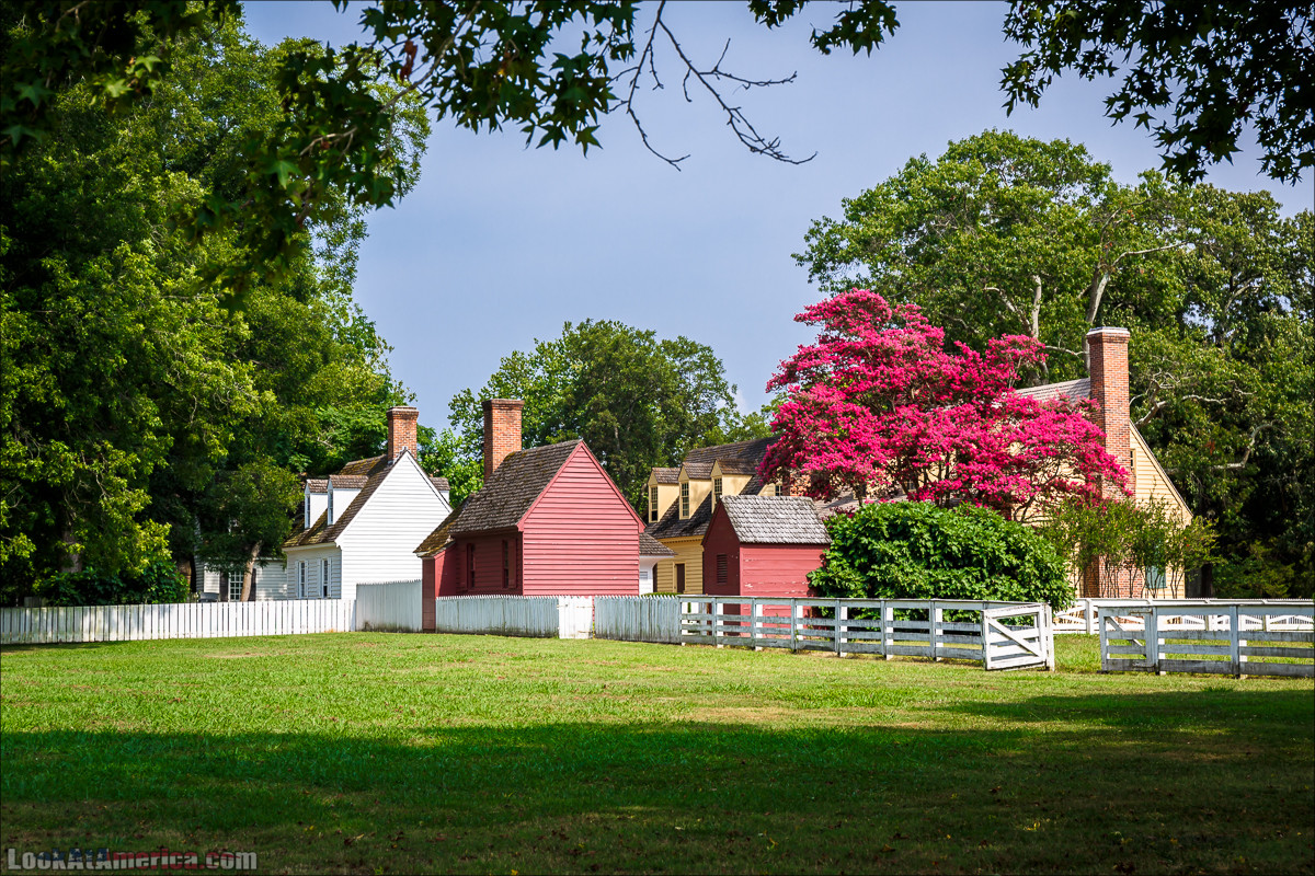 Колониальный Вилльямсбург (Уильямсбург) | LookAtAmerica.com - Большое Американское путешествие LookAtIsrael.com