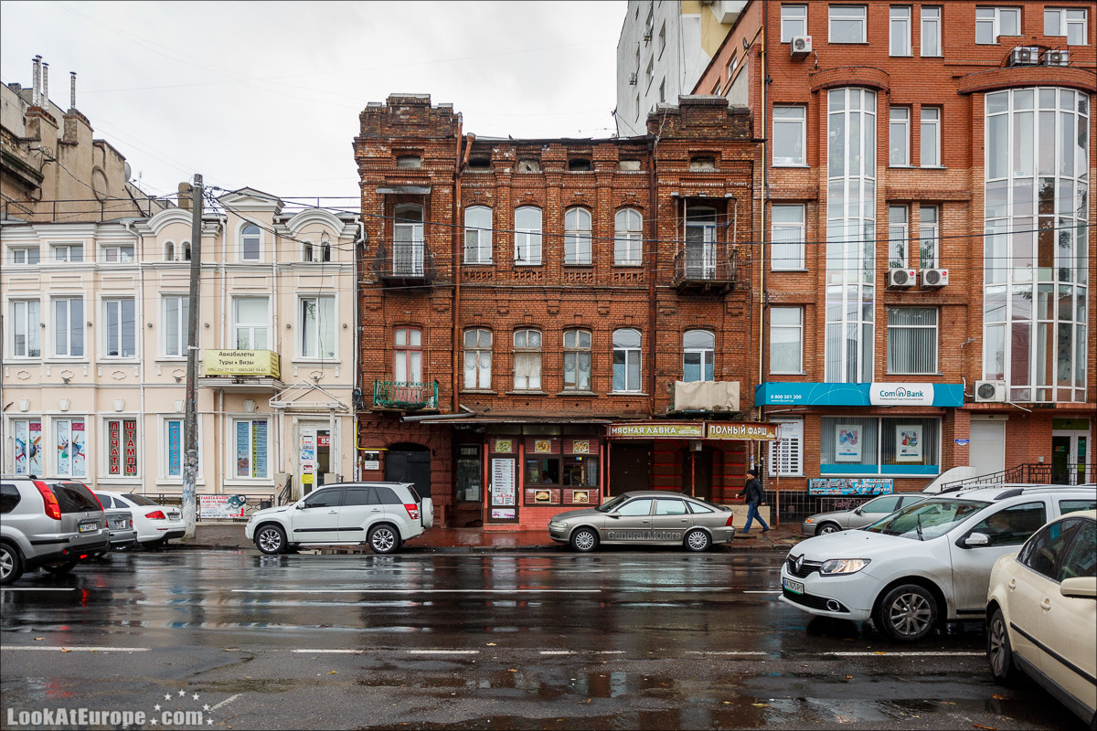 Привоз, обе Арнаутские и памятник Стиву Джобсу | LookAtIsrael.com - Фото путешествия по Израилю