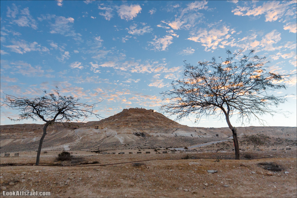 Трещины в пустыне, Сдаким, Нахаль Хава, Эйн Акев, Шавив | מעוק סדקים נחל חווה עין שביב עין עקב | LookAtIsrael.com - Фото путешествия по Израилю