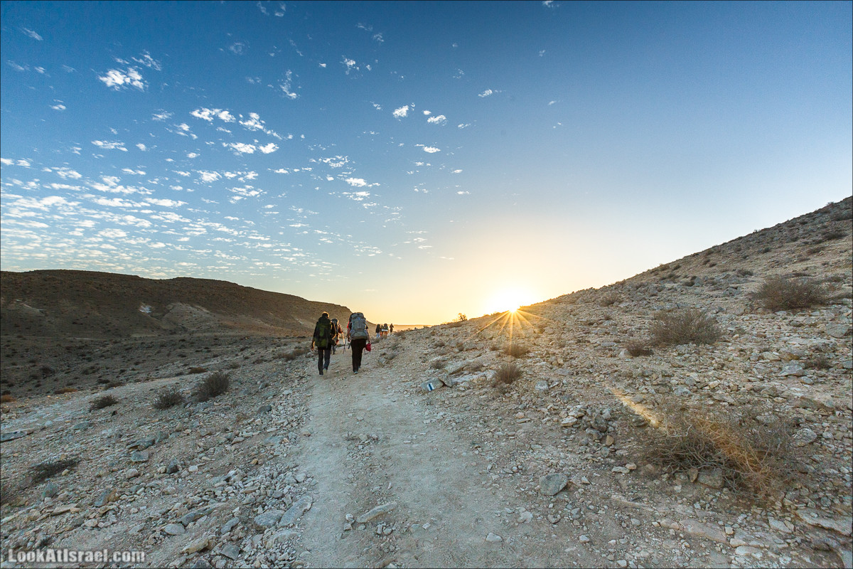 Трещины в пустыне, Сдаким, Нахаль Хава, Эйн Акев, Шавив | מעוק סדקים נחל חווה עין שביב עין עקב | LookAtIsrael.com - Фото путешествия по Израилю