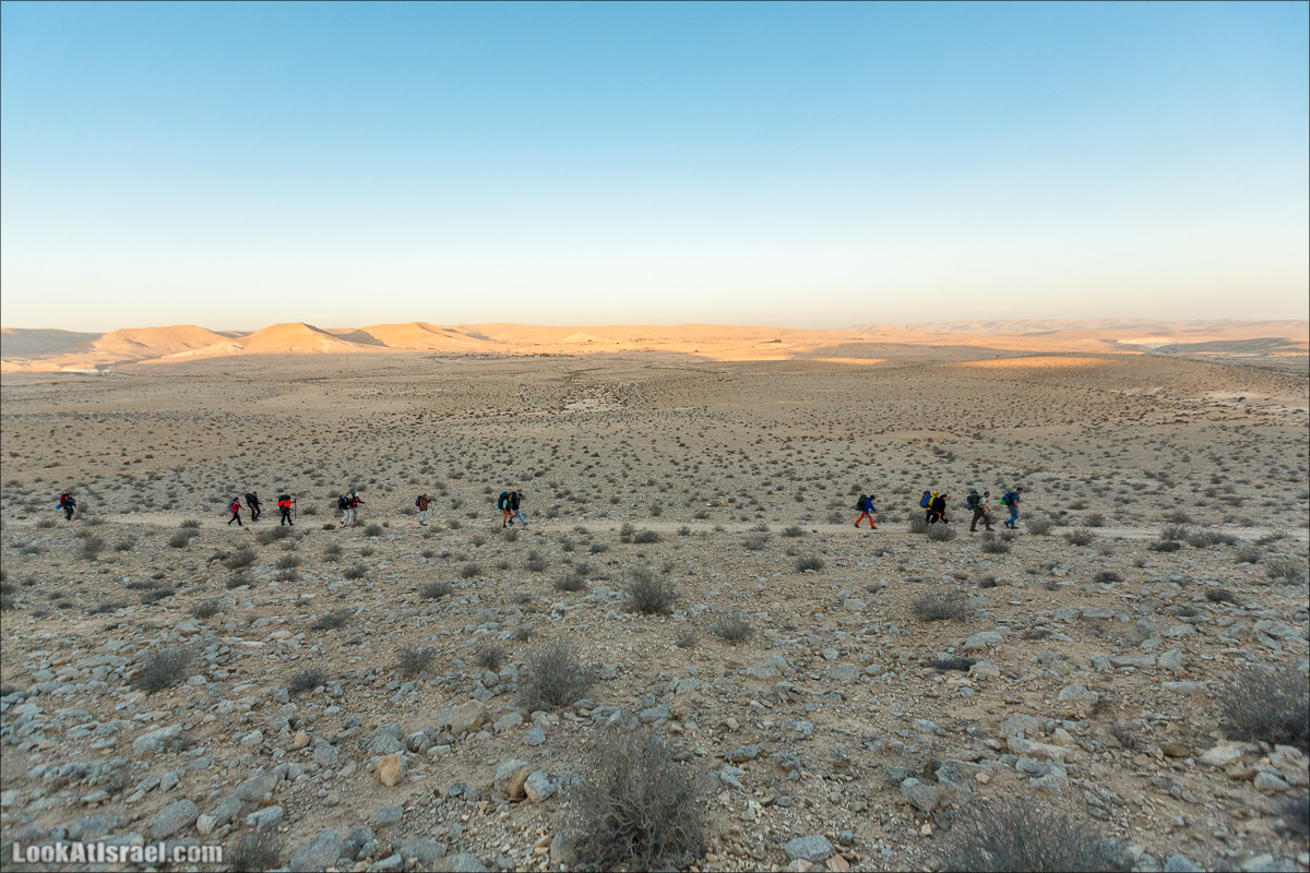 Трещины в пустыне, Сдаким, Нахаль Хава, Эйн Акев, Шавив | מעוק סדקים נחל חווה עין שביב עין עקב | LookAtIsrael.com - Фото путешествия по Израилю