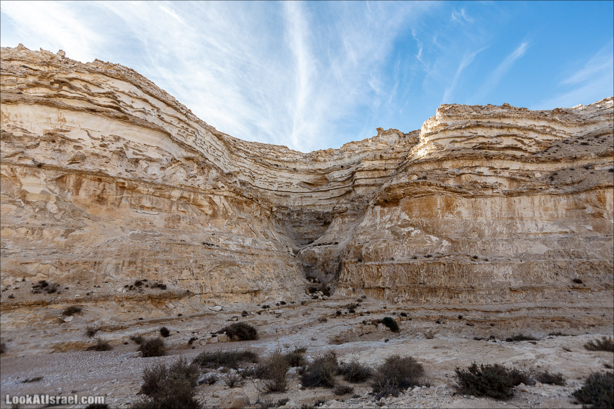 Трещины в пустыне, Сдаким, Нахаль Хава, Эйн Акев, Шавив | מעוק סדקים נחל חווה עין שביב עין עקב | LookAtIsrael.com - Фото путешествия по Израилю