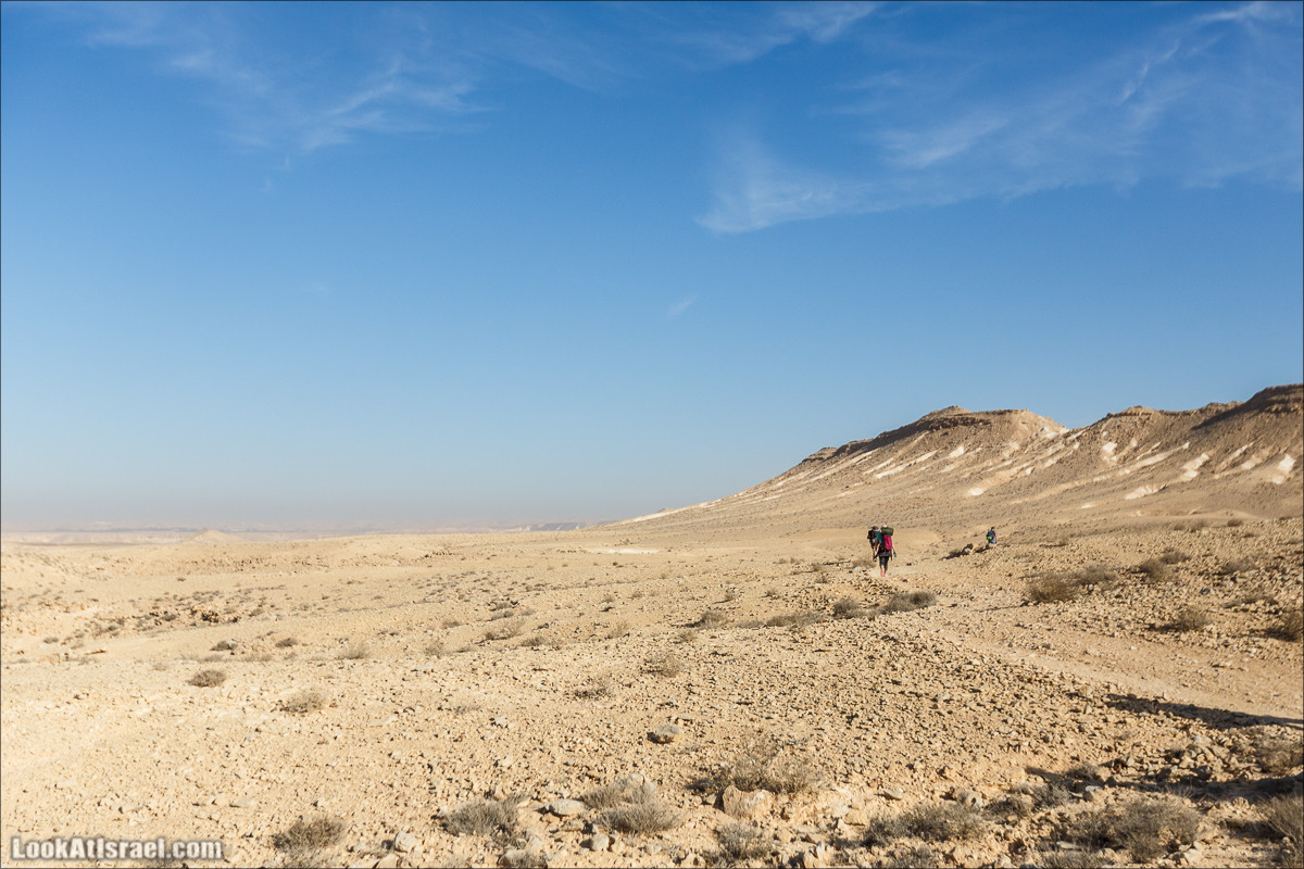 Трещины в пустыне, Сдаким, Нахаль Хава, Эйн Акев, Шавив | מעוק סדקים נחל חווה עין שביב עין עקב | LookAtIsrael.com - Фото путешествия по Израилю
