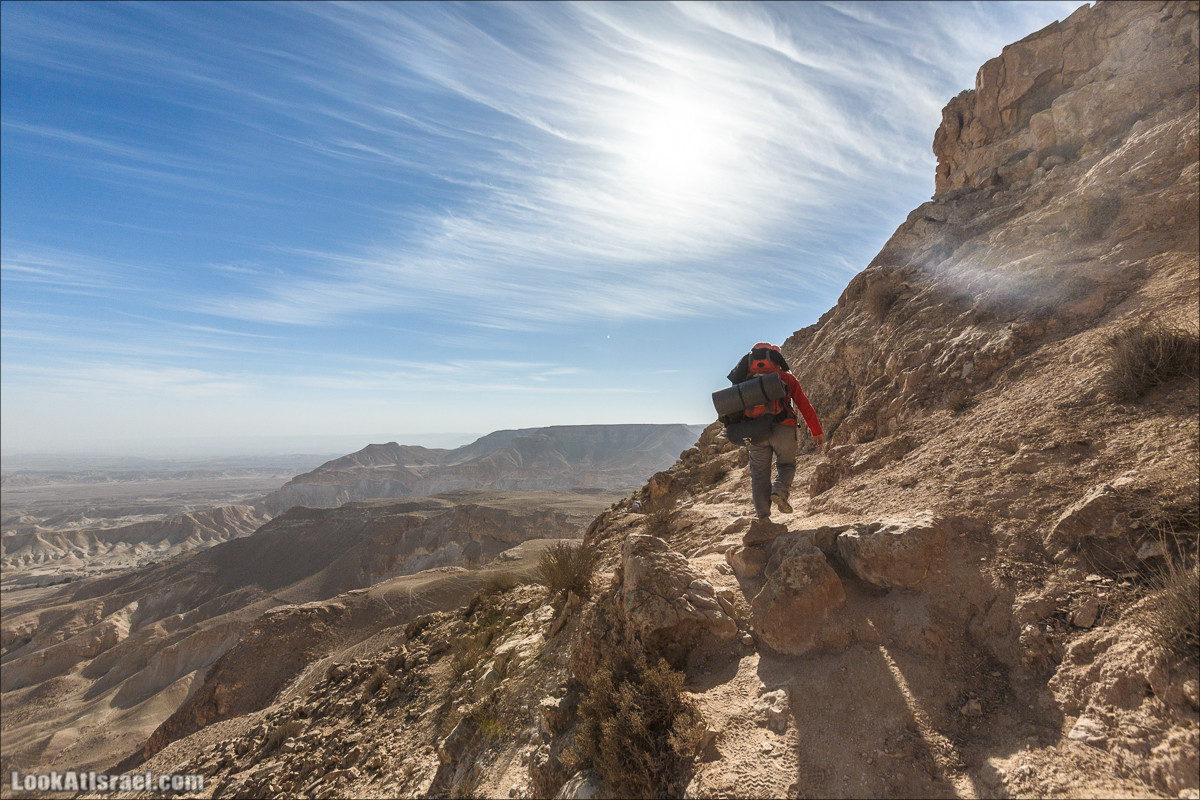 Трещины в пустыне, Сдаким, Нахаль Хава, Эйн Акев, Шавив | מעוק סדקים נחל חווה עין שביב עין עקב | LookAtIsrael.com - Фото путешествия по Израилю