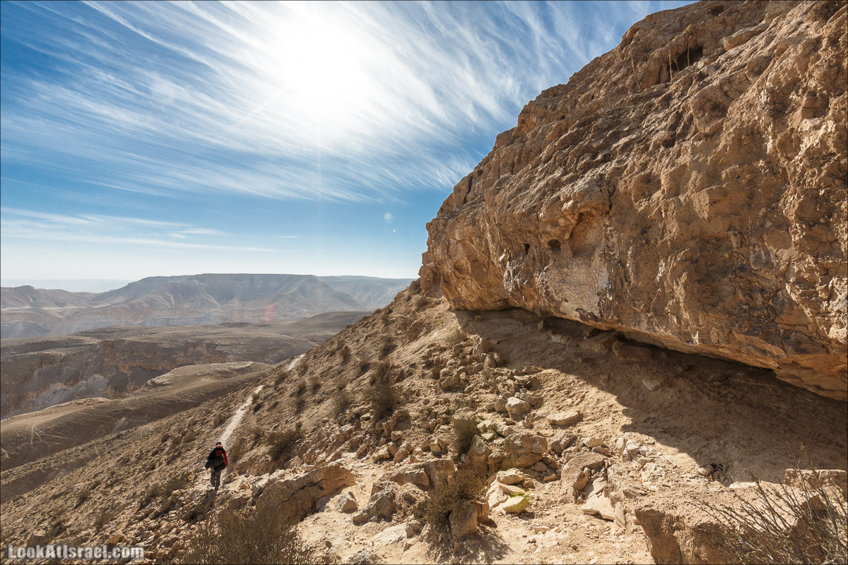 Трещины в пустыне, Сдаким, Нахаль Хава, Эйн Акев, Шавив | מעוק סדקים נחל חווה עין שביב עין עקב | LookAtIsrael.com - Фото путешествия по Израилю
