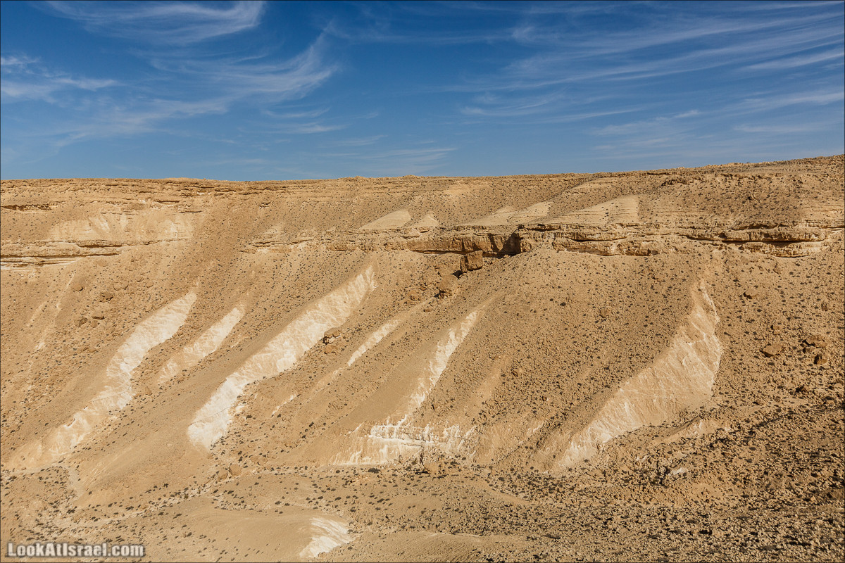 Трещины в пустыне, Сдаким, Нахаль Хава, Эйн Акев, Шавив | מעוק סדקים נחל חווה עין שביב עין עקב | LookAtIsrael.com - Фото путешествия по Израилю