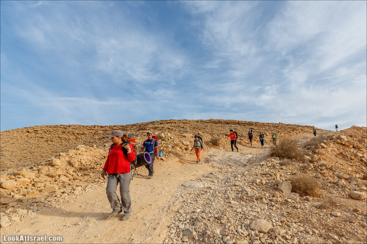 Трещины в пустыне, Сдаким, Нахаль Хава, Эйн Акев, Шавив | מעוק סדקים נחל חווה עין שביב עין עקב | LookAtIsrael.com - Фото путешествия по Израилю